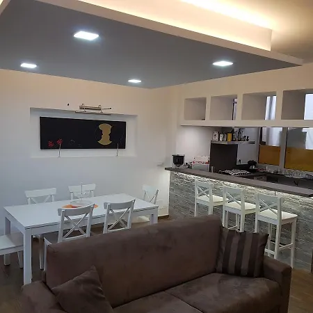 Apartment La Tana