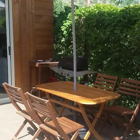 La Tana Apartment *